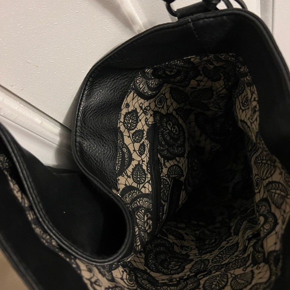 Tote - Picture 3 of 3